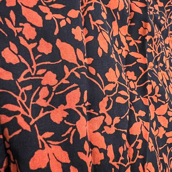 LOFT Petites Black & Burnt Sienna Leaf Print Mini Dress/Tunic Top - Picture 9 of 15